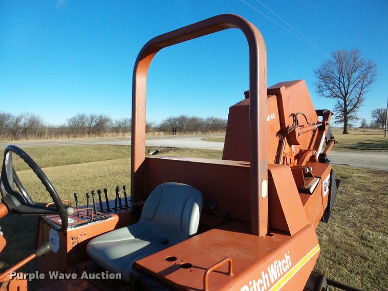 image for item DB5420 1988 Ditch Witch 6510 rock saw