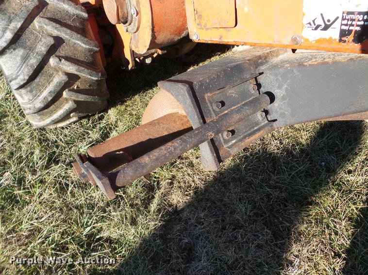 image for item DB5420 1988 Ditch Witch 6510 rock saw