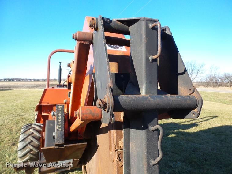 image for item DB5420 1988 Ditch Witch 6510 rock saw