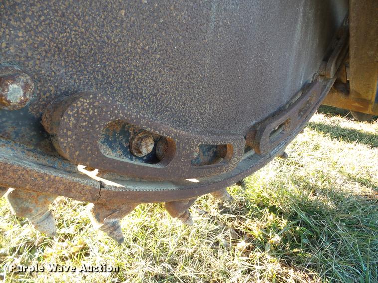 image for item DB5420 1988 Ditch Witch 6510 rock saw