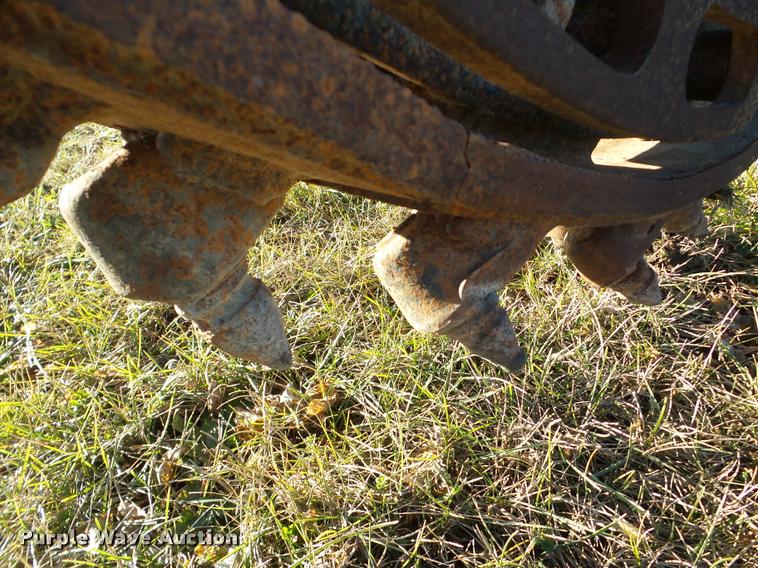 image for item DB5420 1988 Ditch Witch 6510 rock saw