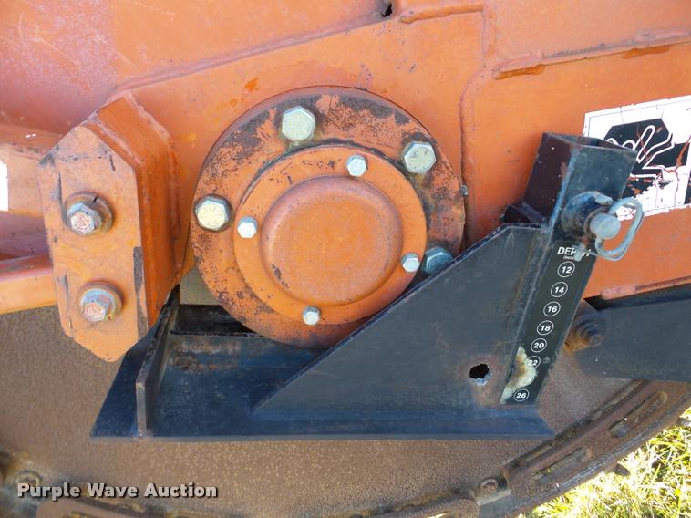 image for item DB5420 1988 Ditch Witch 6510 rock saw