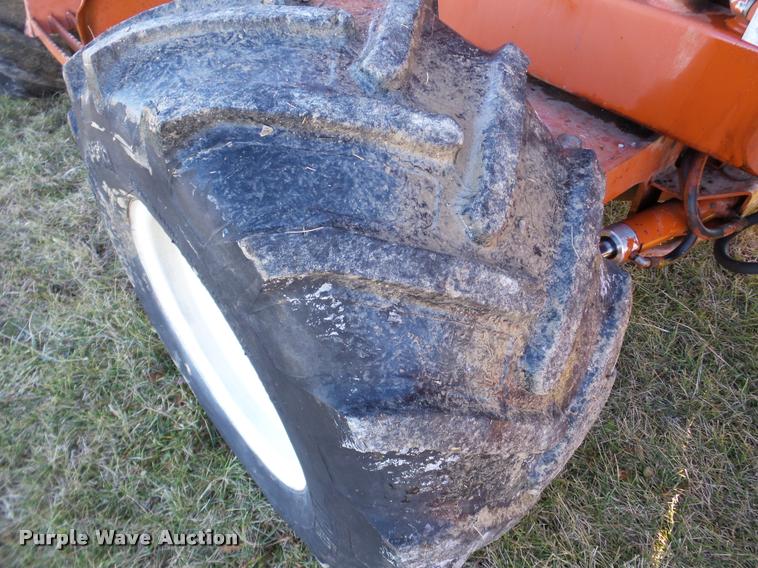 image for item DB5420 1988 Ditch Witch 6510 rock saw