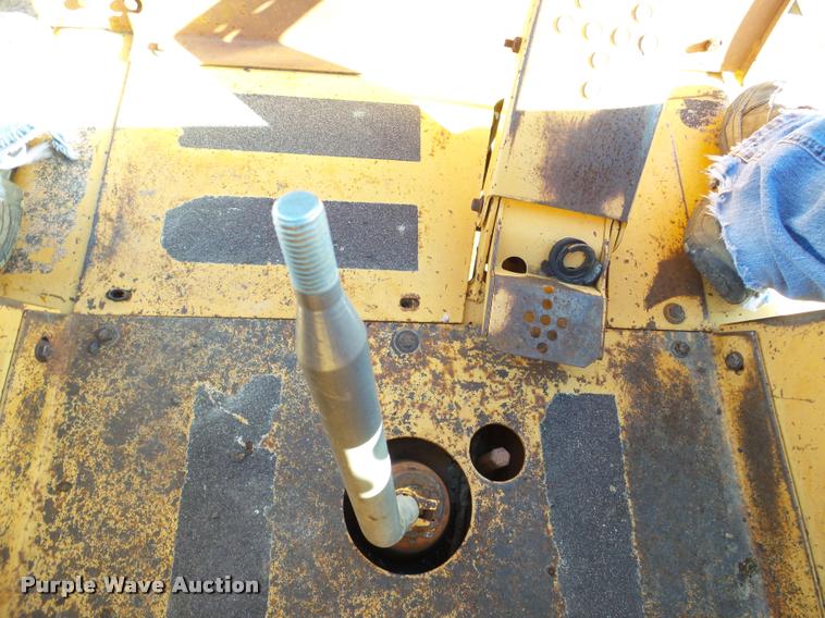 image for item DB5422 1990 Case 760 trencher