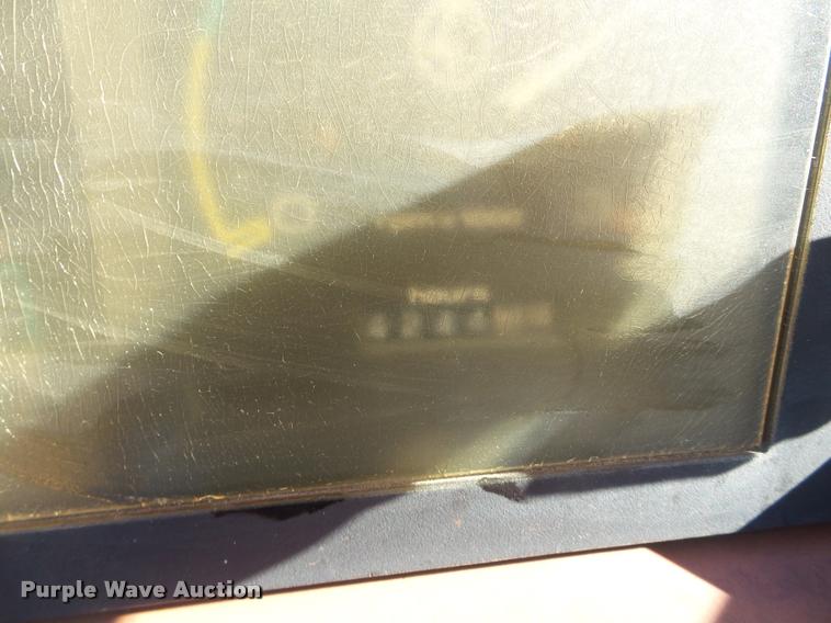 image for item DB5422 1990 Case 760 trencher