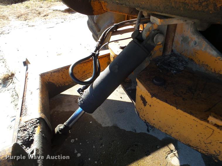 image for item DB5422 1990 Case 760 trencher