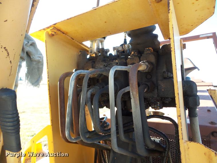 image for item DB5422 1990 Case 760 trencher