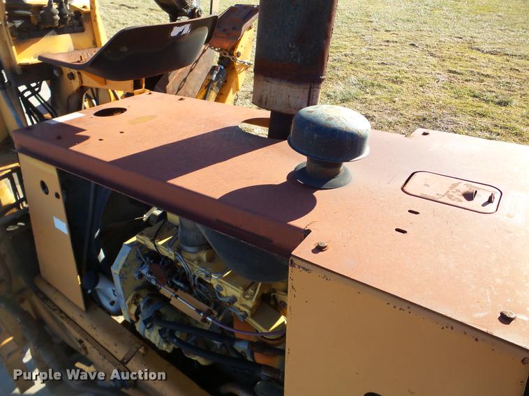 image for item DB5422 1990 Case 760 trencher