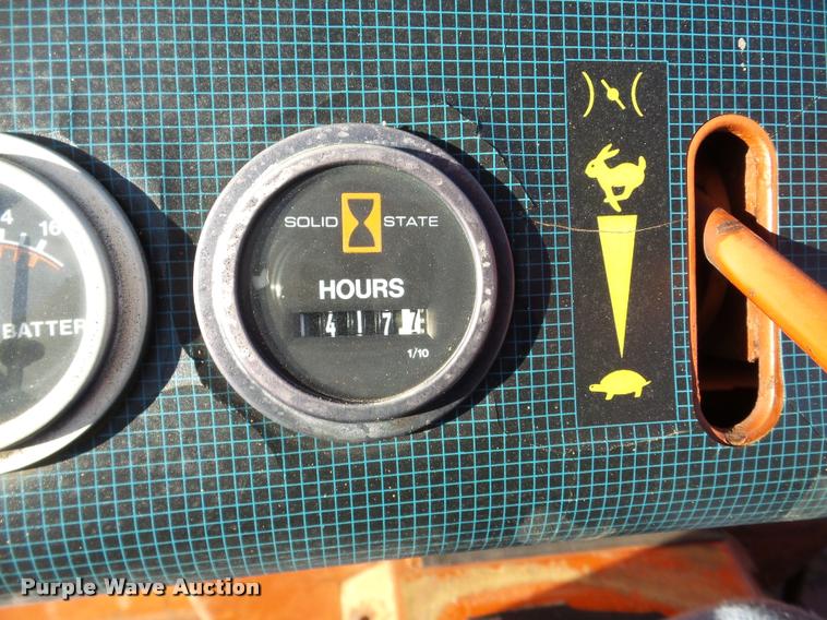 image for item DB5423 2001 Ditch Witch 3700DD trencher