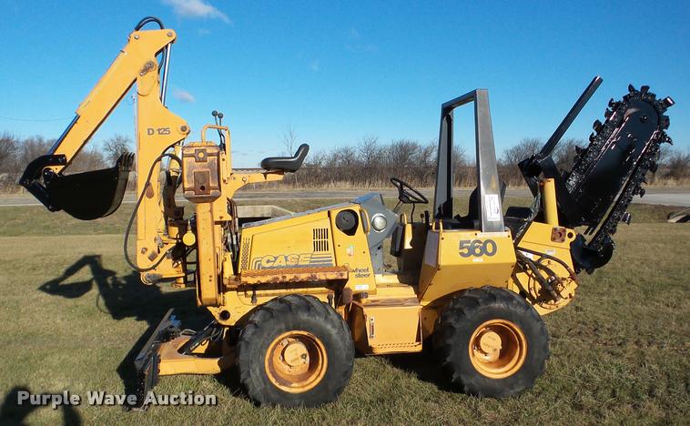 image for item DB5424 1999 Case 560 trencher