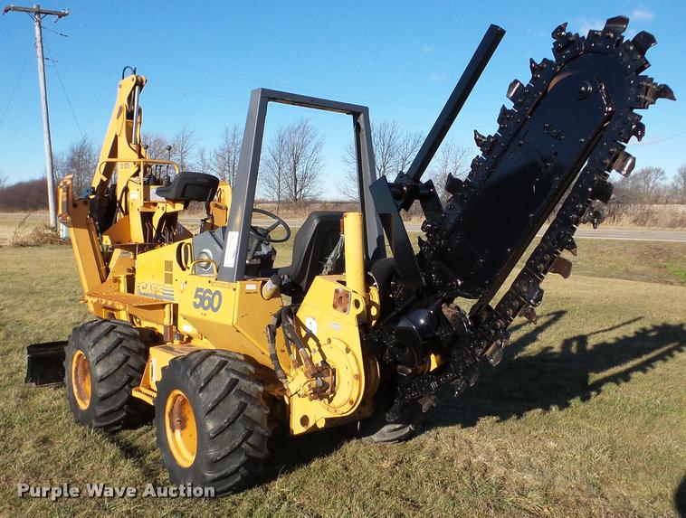 image for item DB5424 1999 Case 560 trencher