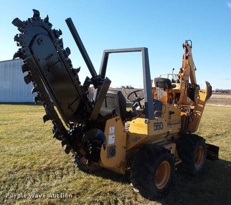 image for item DB5424 1999 Case 560 trencher