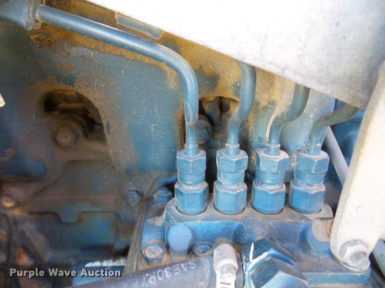 image for item DB5424 1999 Case 560 trencher