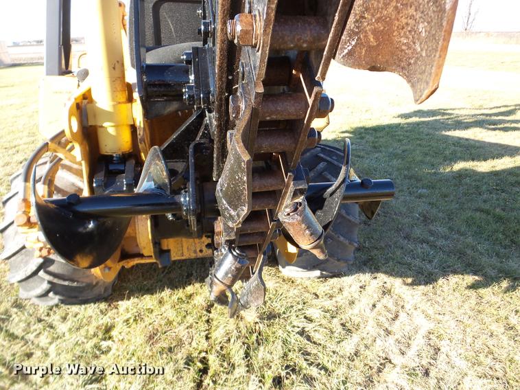 image for item DB5424 1999 Case 560 trencher