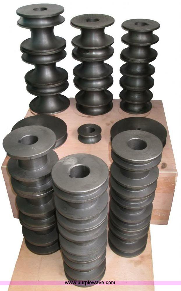 image for item F1044 Pipe bender