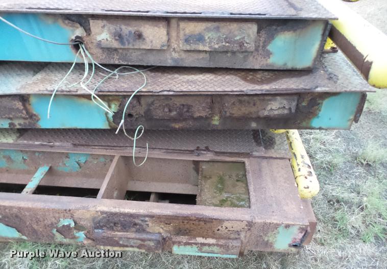 image for item F1954 Cardinal scale