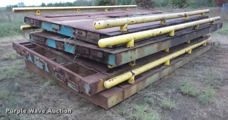 image for item F1955 Cardinal scale