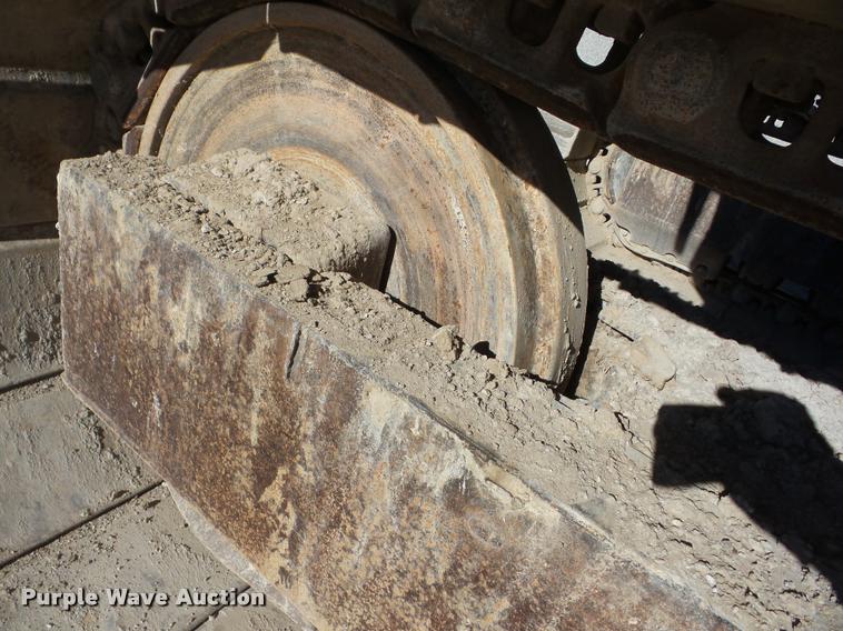 image for item J8668 1992 Caterpillar 235C excavator