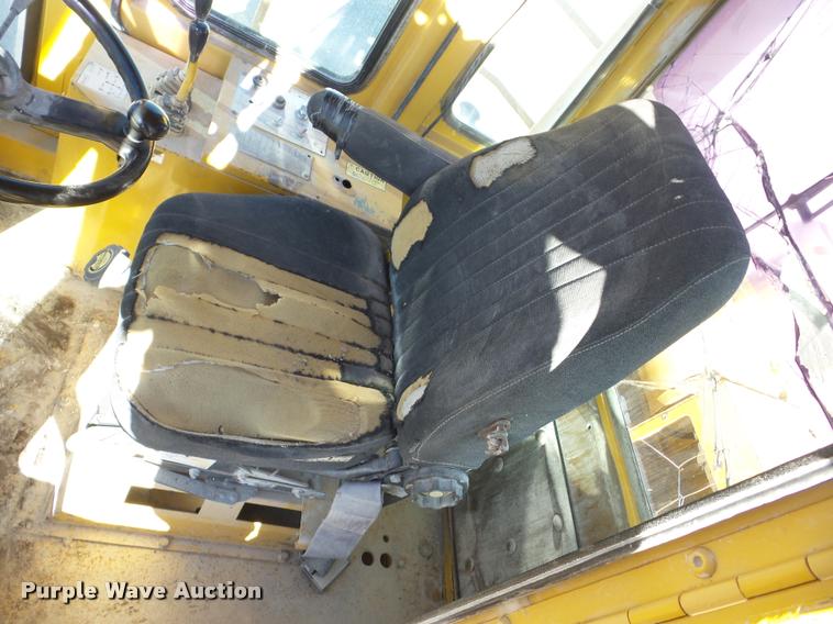 image for item J8669 1988 Kawasaki 110Z II wheel loader