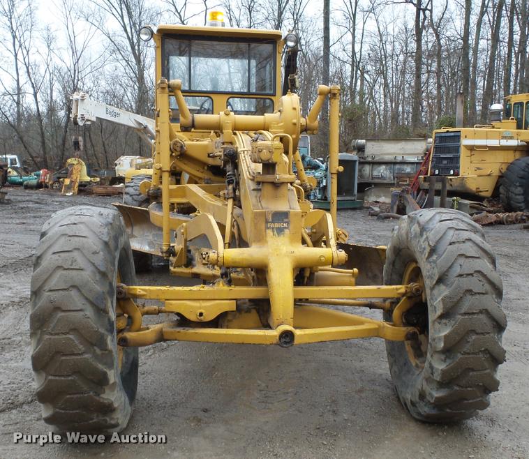 image for item K3407 1970 Caterpillar 120 rigid frame motor grader