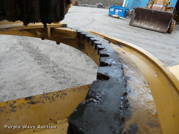 image for item K3407 1970 Caterpillar 120 rigid frame motor grader