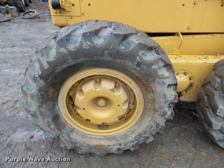 image for item K3407 1970 Caterpillar 120 rigid frame motor grader