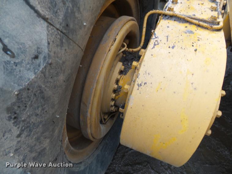 image for item K3407 1970 Caterpillar 120 rigid frame motor grader