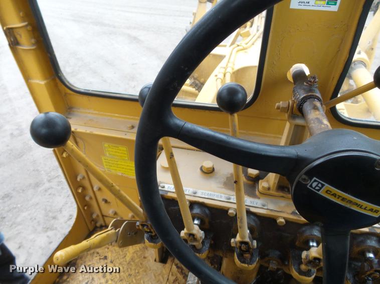 image for item K3407 1970 Caterpillar 120 rigid frame motor grader