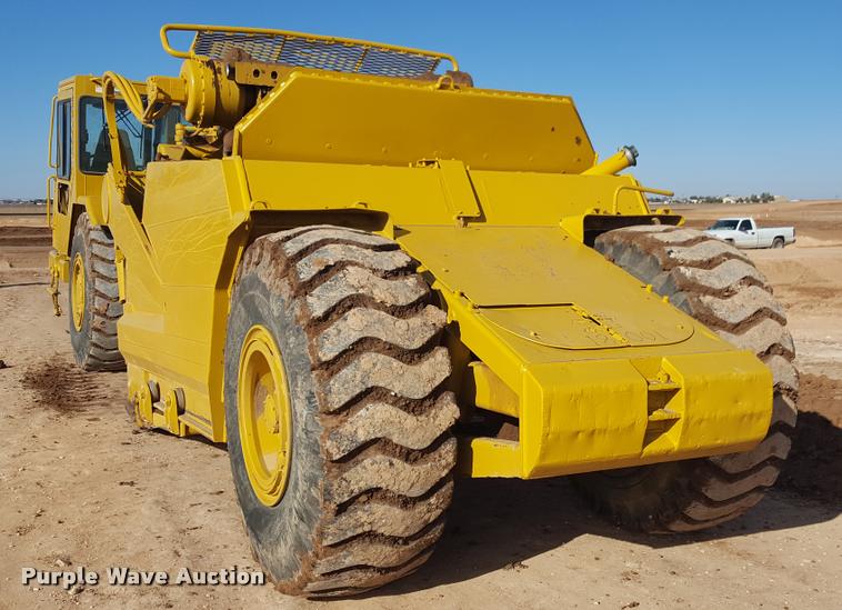 image for item L1720 2001 Caterpillar 613C Series II elevating scraper