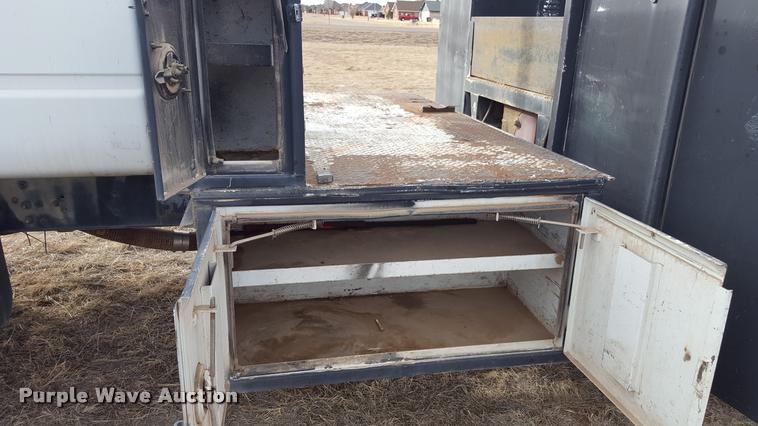 image for item L1723 1994 GMC TopKick service truck with crane