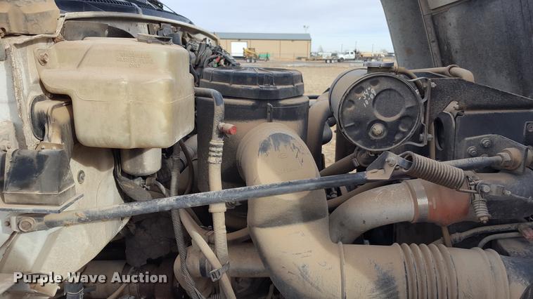 image for item L1723 1994 GMC TopKick service truck with crane