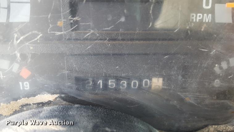 image for item L1723 1994 GMC TopKick service truck with crane