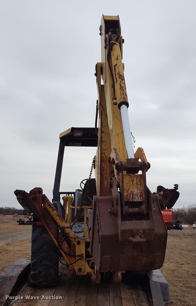 image for item L1729 Ford 555C backhoe