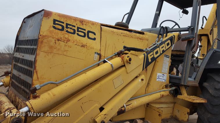 image for item L1729 Ford 555C backhoe