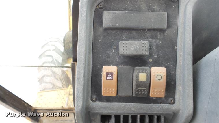 image for item L3287 1997 Caterpillar 416C backhoe