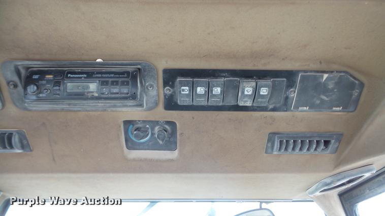 image for item L3287 1997 Caterpillar 416C backhoe