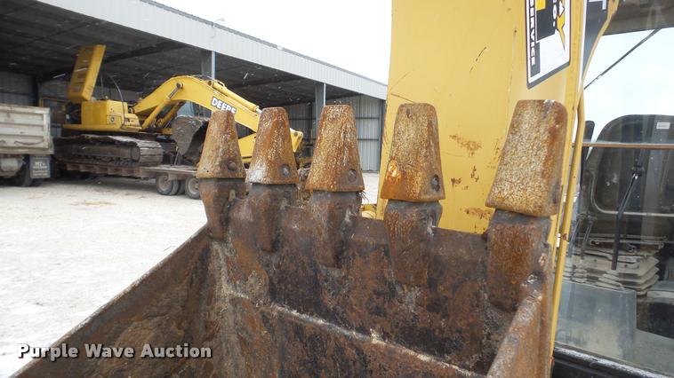 image for item L3287 1997 Caterpillar 416C backhoe