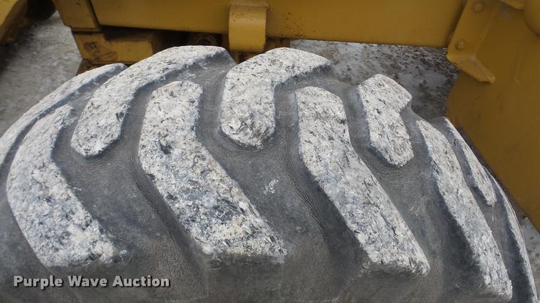 image for item L3287 1997 Caterpillar 416C backhoe