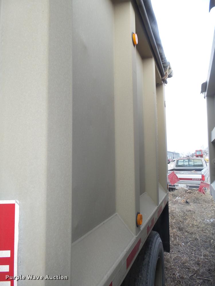 image for item L4244 1990 Cornhusker end dump pup trailer