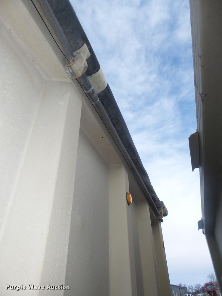 image for item L4244 1990 Cornhusker end dump pup trailer