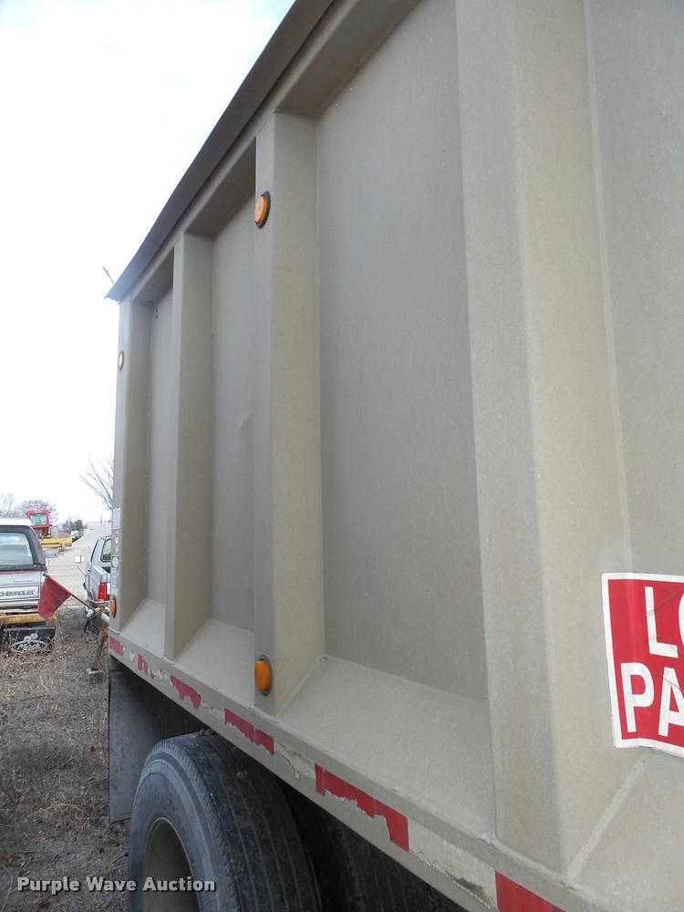 image for item L4244 1990 Cornhusker end dump pup trailer