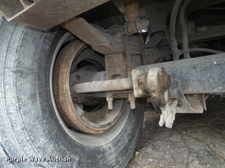 image for item L4244 1990 Cornhusker end dump pup trailer