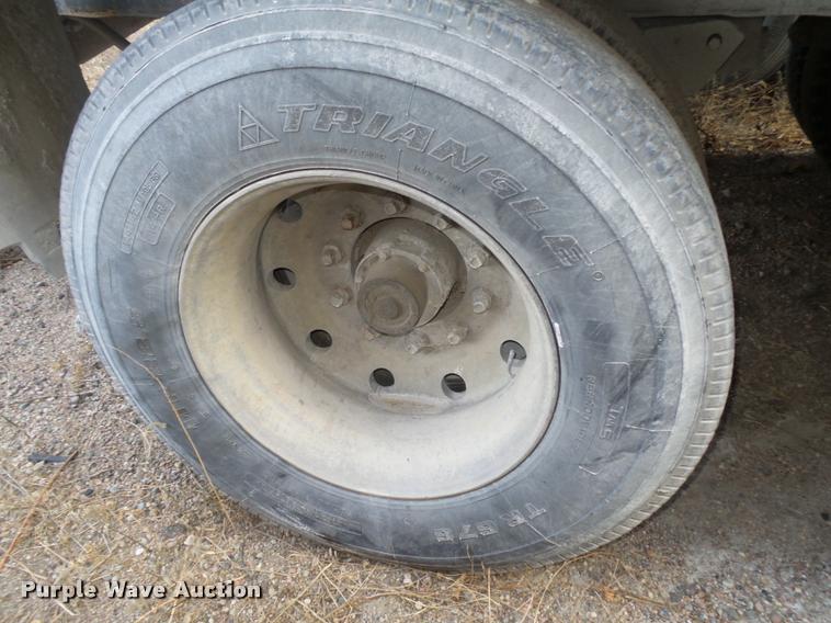 image for item L4244 1990 Cornhusker end dump pup trailer