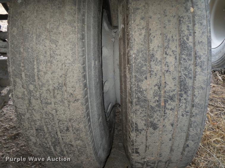 image for item L4244 1990 Cornhusker end dump pup trailer