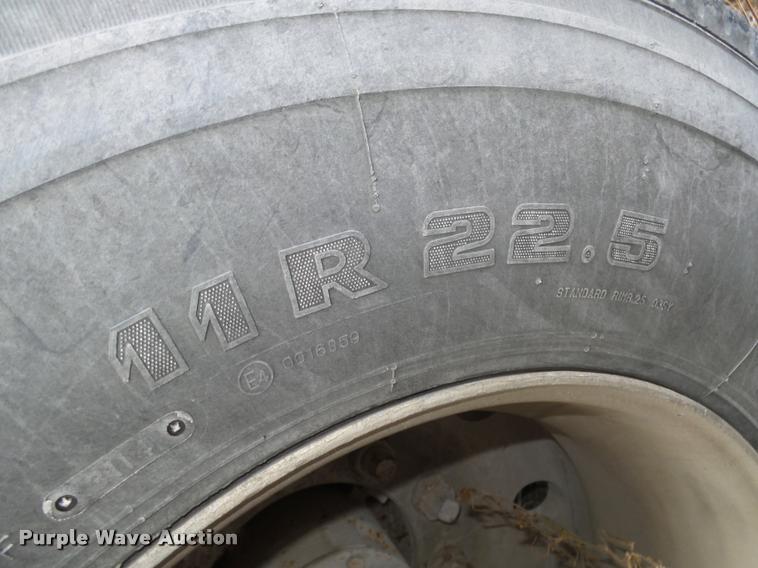 image for item L4244 1990 Cornhusker end dump pup trailer