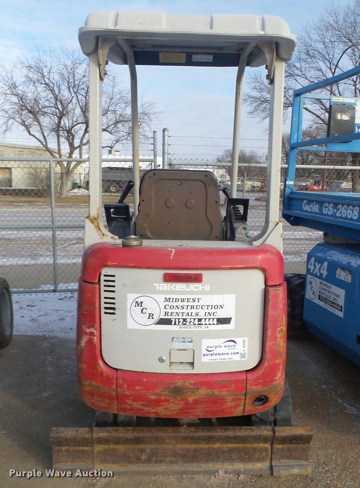 image for item L4248 1999 Takeuchi TB015 compact excavator
