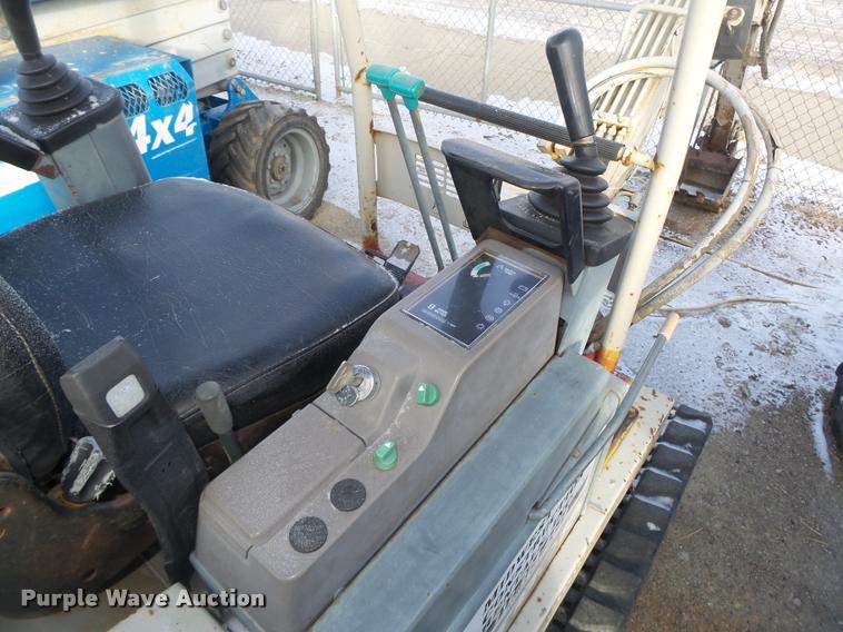 image for item L4248 1999 Takeuchi TB015 compact excavator