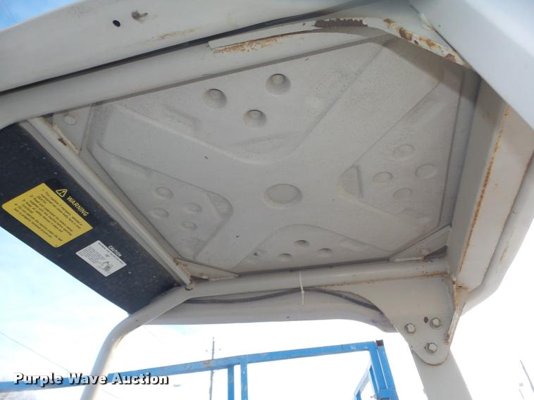 image for item L4248 1999 Takeuchi TB015 compact excavator