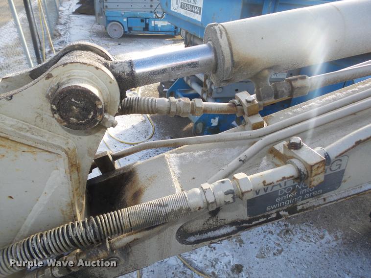 image for item L4248 1999 Takeuchi TB015 compact excavator