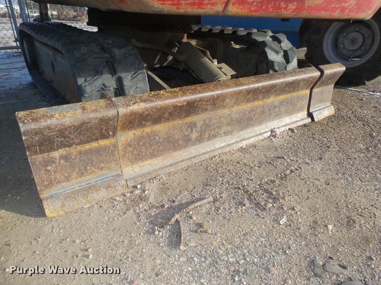 image for item L4248 1999 Takeuchi TB015 compact excavator